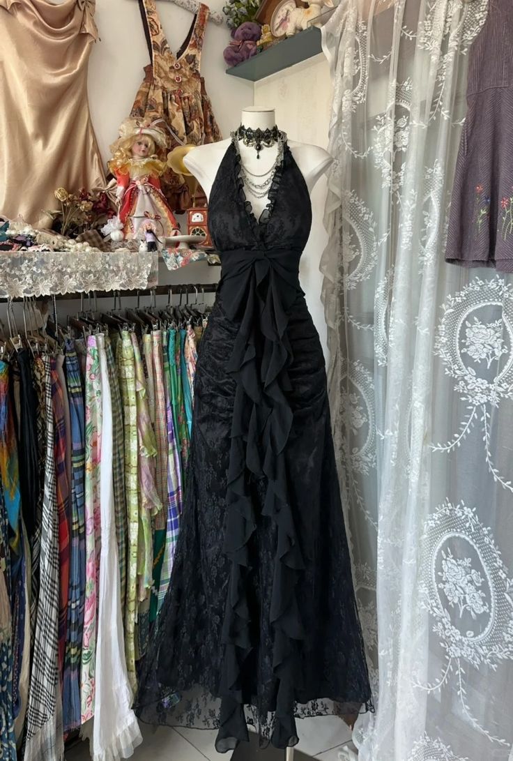 Black Elegant Vintage Prom Party Gown Evening Dress cg25250