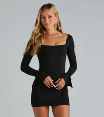 The Simply Amazing Long Bell Sleeve Mini Dress is your new go-to black dress—effortless long sleeves, versatile, and made to refresh your 2026 style in seconds.