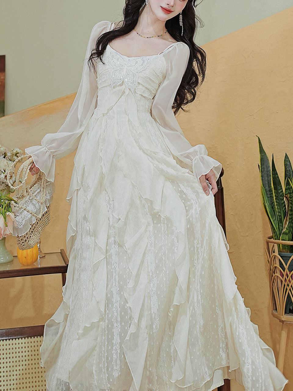Vintage White Square Neck Butterfly Sequins Lace Ruffle Long Sleeve Dress
