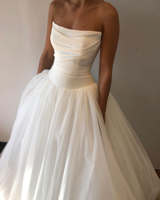 A line strapless Long beautiful simple wedding dress cg25068