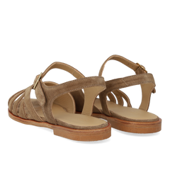 Klassisk remsandal