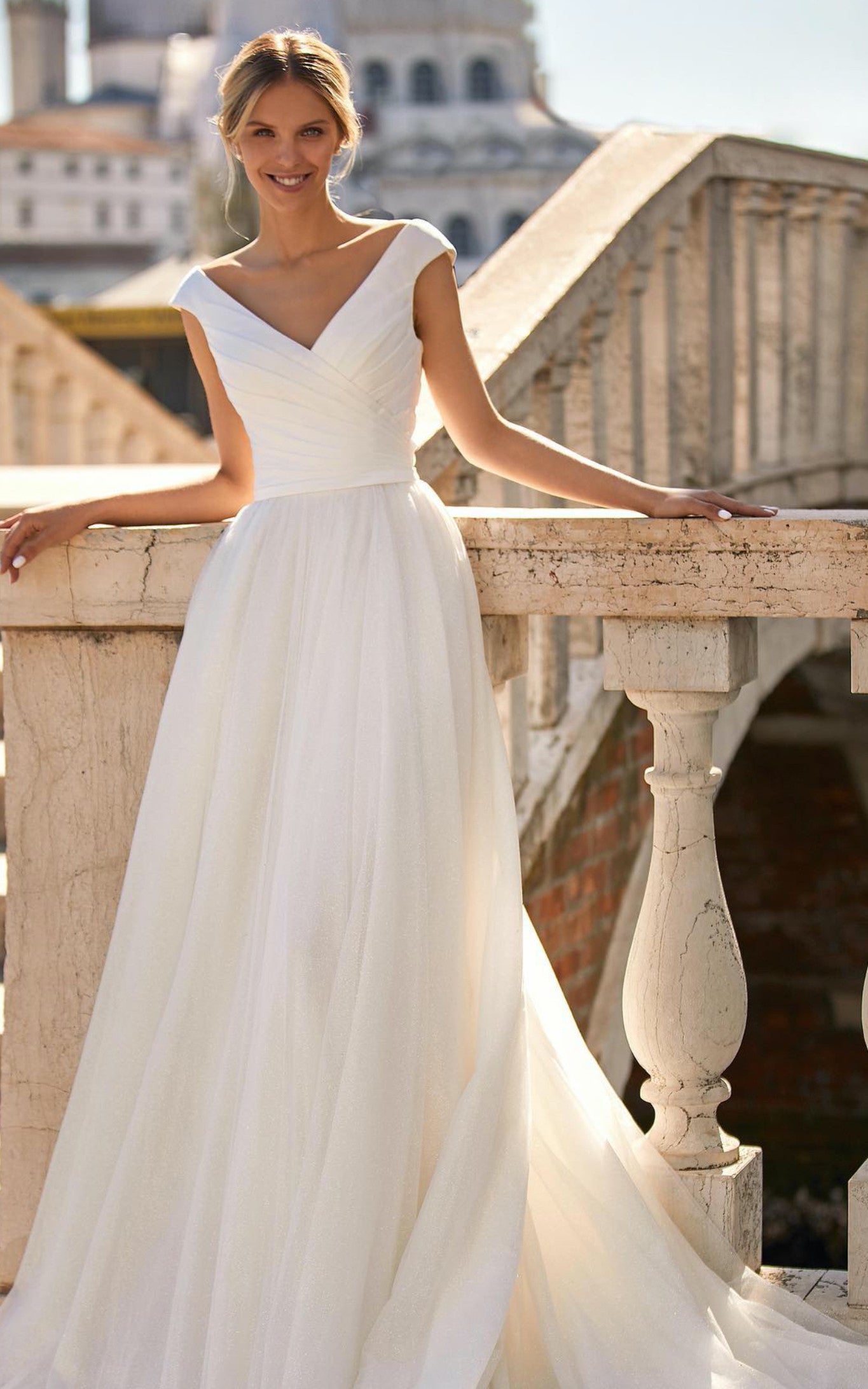 Simple Modest Beach Garden A-Line V-Neck Satin Chiffon Wedding Dress with Brush Train and Runching