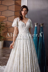 Short Sleeve Vintage A Line Bridal Gown with Mid Length Lace Train