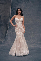 Allure Bridals Couture Dress C706
