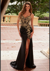 Black Exquisite Golden flower appliqué dress