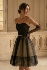 Gothic Black Short Wedding Party Dress with Strapless - Tulle and Lace Dress - Corset Bridal Gown Plus Size