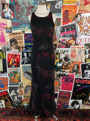 Vintage women's 90s black, red, and gold metallic botanical floral overlay sleeveless scoop neck bodycon maxi sleeveless spandex party dress by All That Jazz. Features bust darting. Has a thread pull, but is in otherwise good, pre-owned condition. Perfect for homecoming! There is no tag size. We estimate it to fit women's size XS. Please check measurements for sizing. Feels like a spandex poly blend. New chinese style.