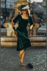 Anna Velvet- 1950s vintage dress with pleat at back - heartmycloset