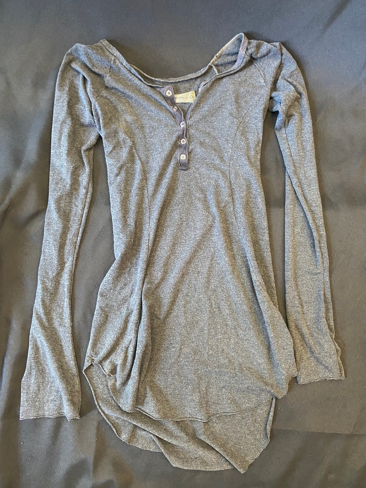 CROSSFOX LONG SLEEVE TOP- PLAIN GREY SIZE MEDIUM #8