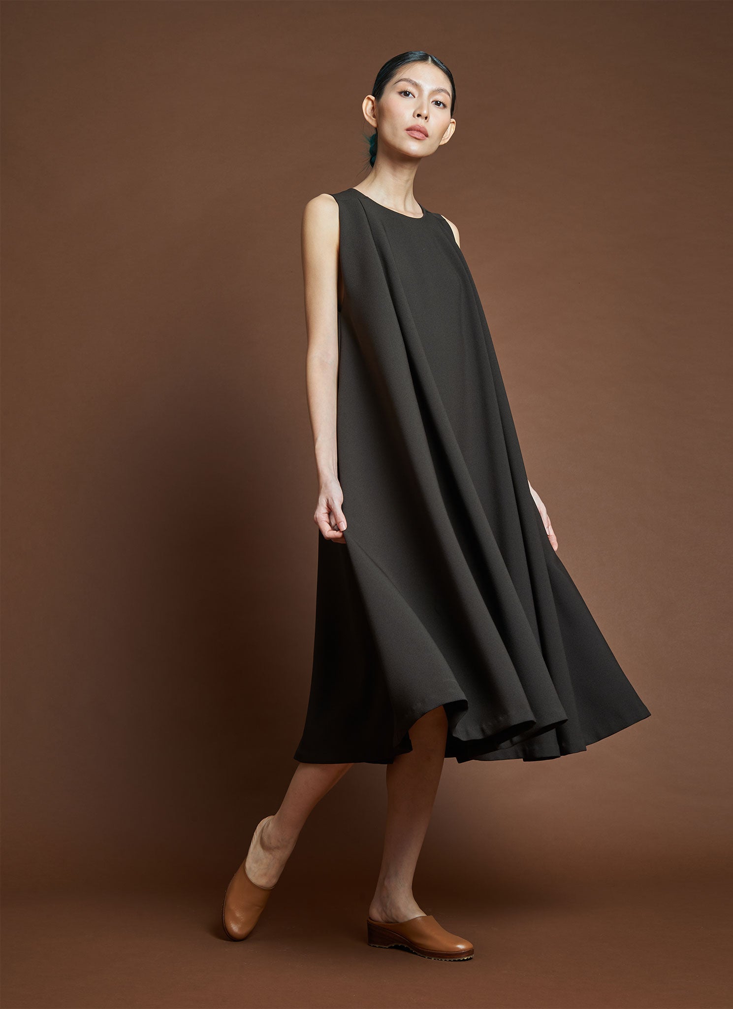 Absorb Pleated Six Panel Tent Dress - Socola Brown
