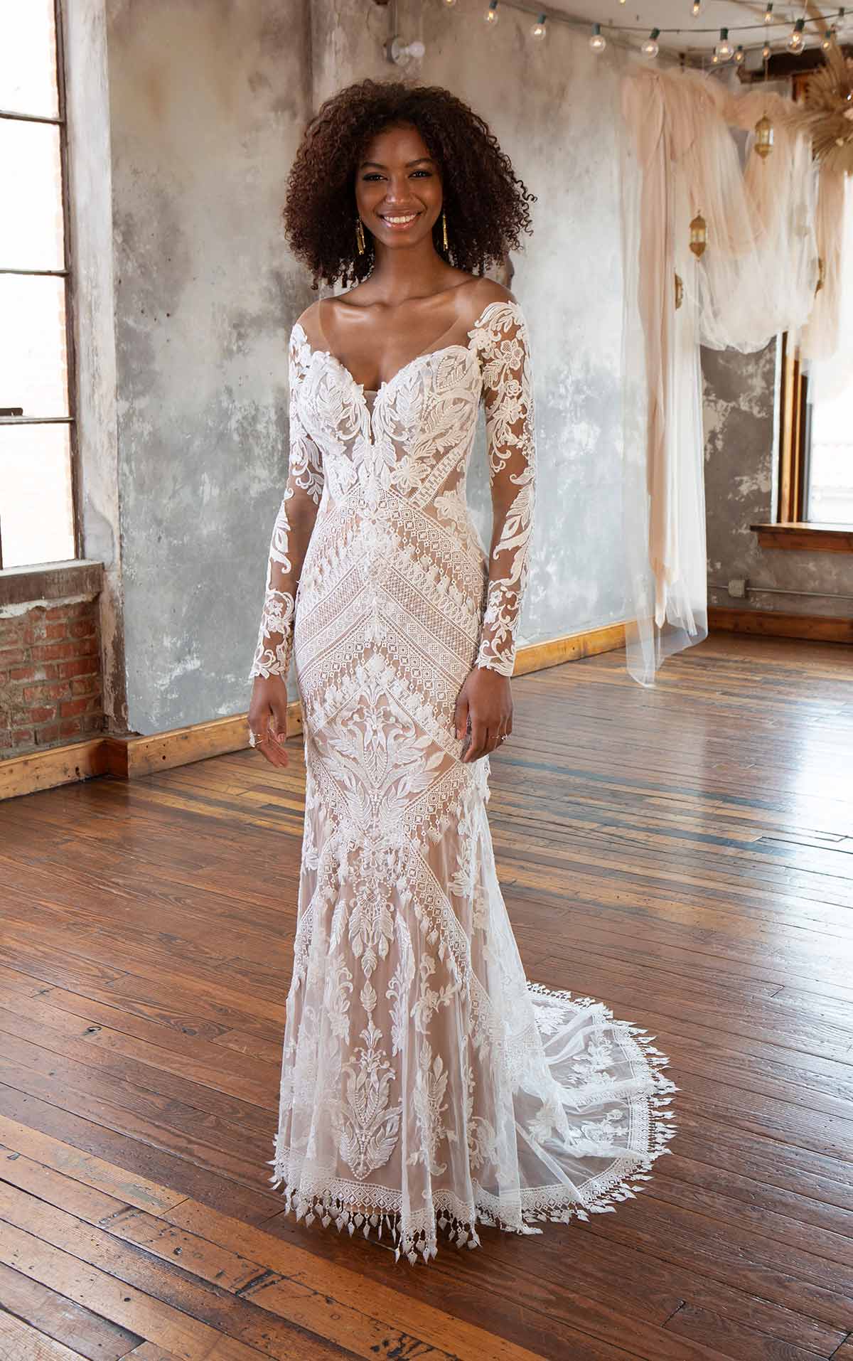 29872 - Elegant Fit & Flare Bridal Dress with Beaded Details