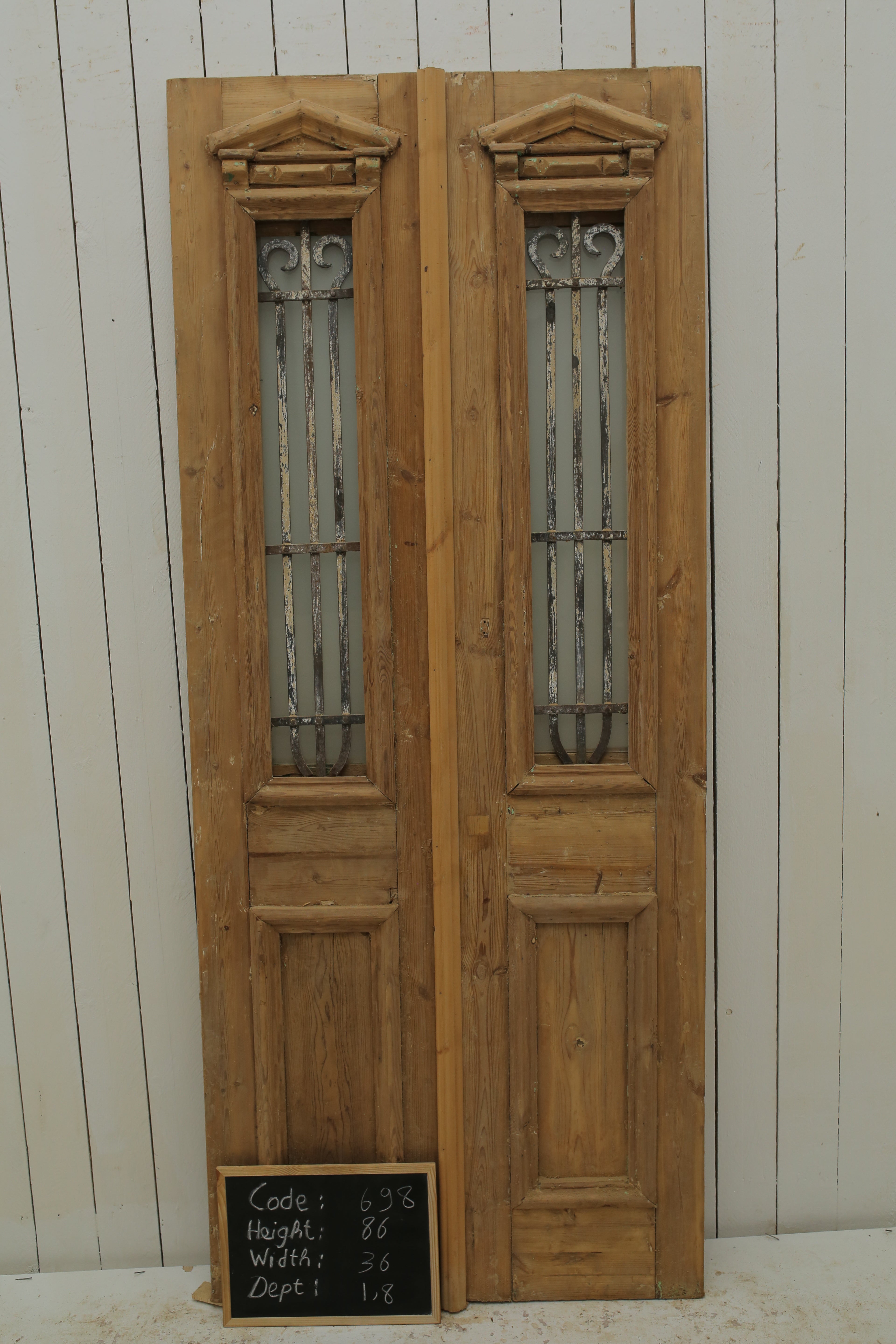 Vintage Double French Doors (with Metal) - A698