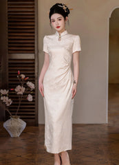 Modern white Chinese wedding dress