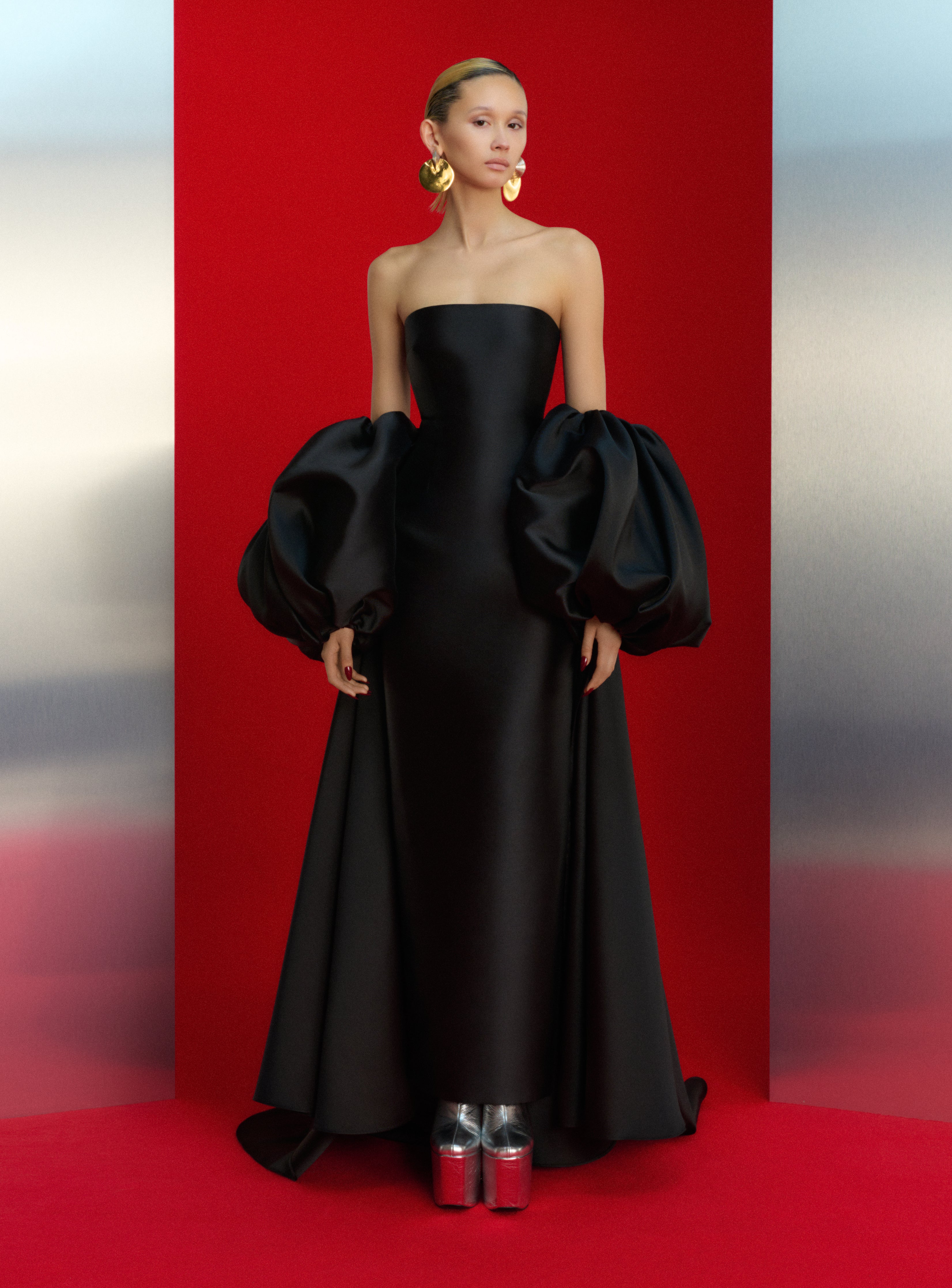 The Lea Maxi Dress in Black