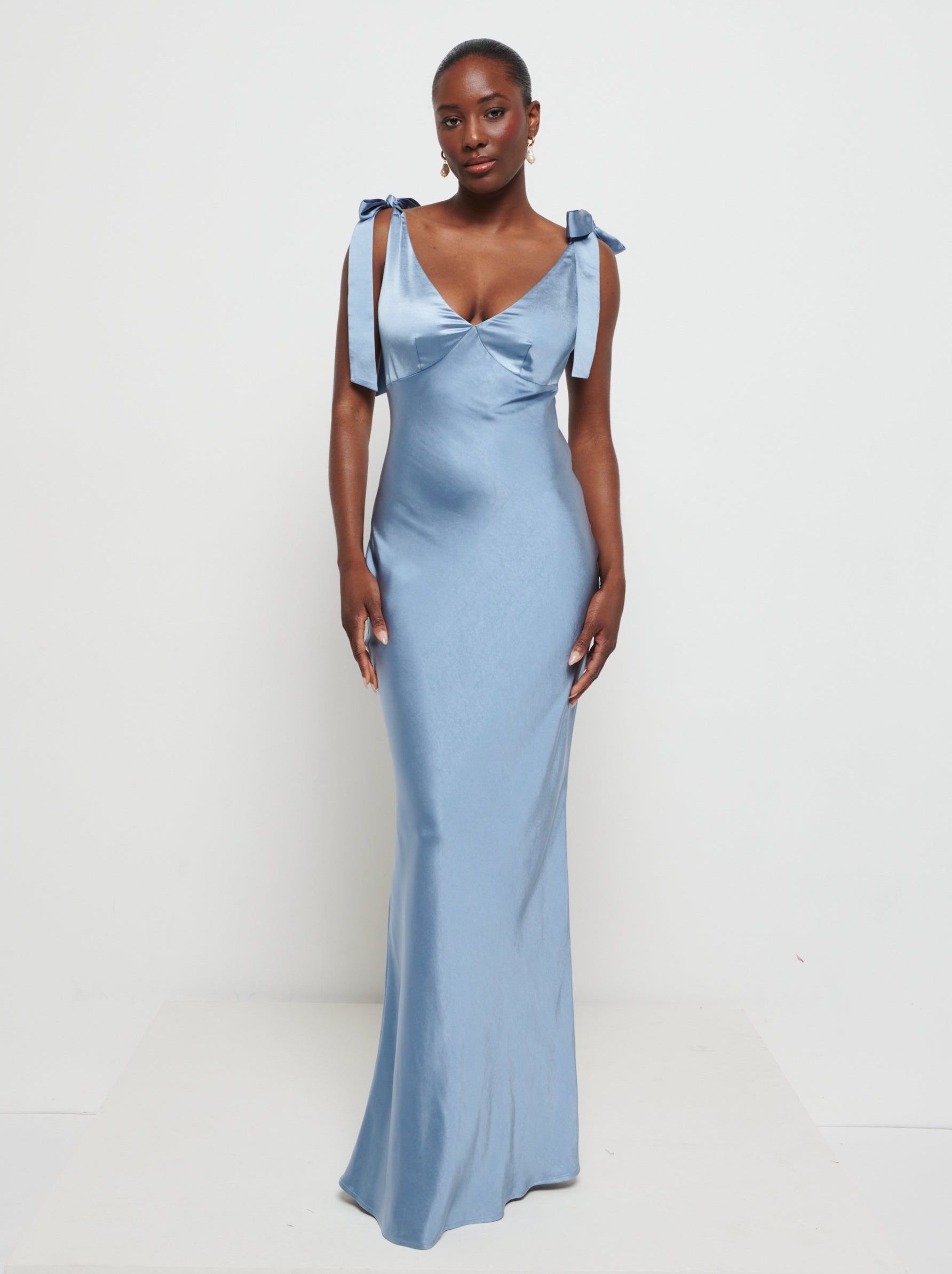 Aurelia is 5'9" & Wears Size UK 8|Piper Tie Maxi Bridesmaid Dress - Dusty Blue