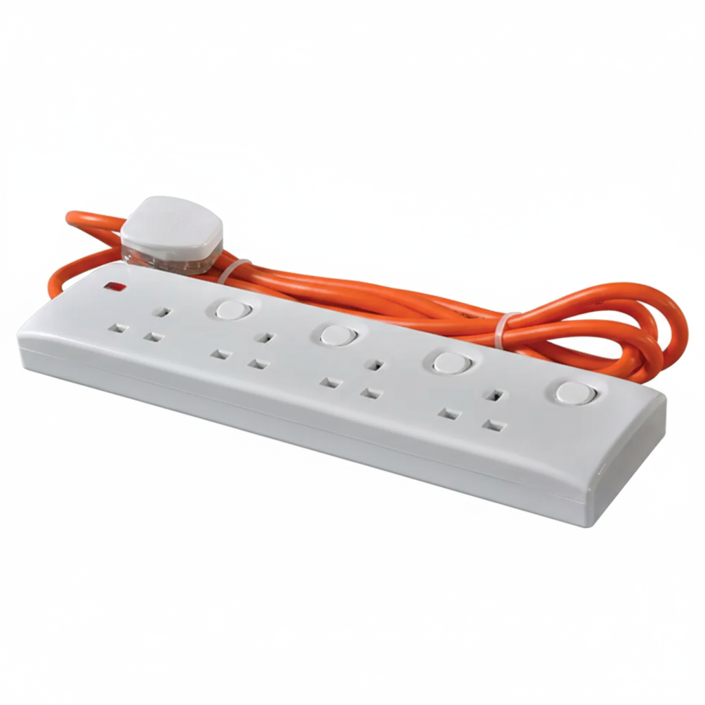 Orel 13 Amp Trailer Socket with 5m White Wire & Fused Plug Top