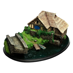 Pop Weasel Image of The Hobbit - Sandyman's Mill and Bridge in Hobbiton Diorama - Weta