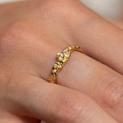 FLORA CRYSTAL GOLDEN RING