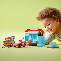 LEGO® DUPLO® Blixten McQueen och Bärgarns Roliga Biltvätt