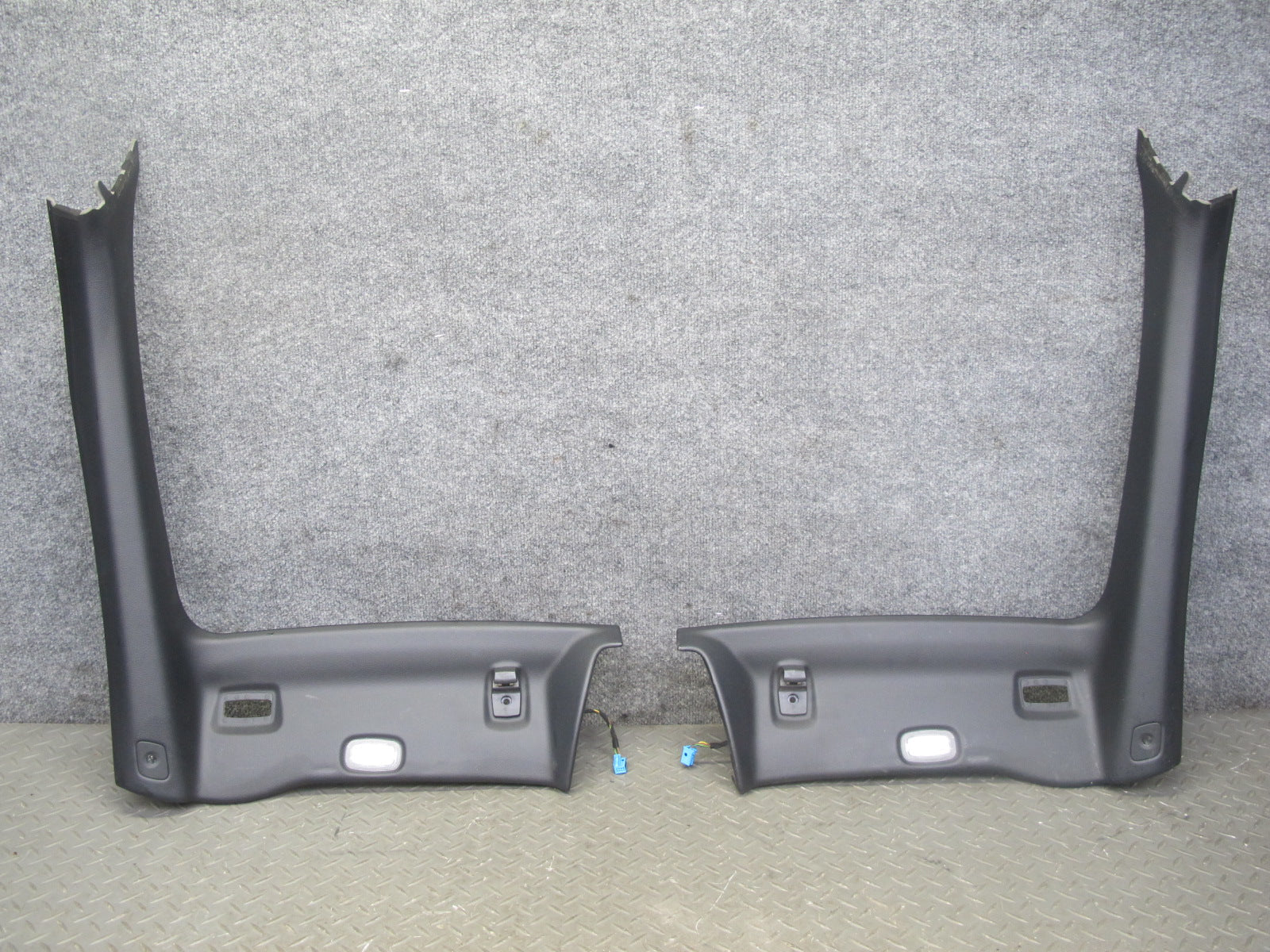 2012-2016 Mercedes R172 SLK Right Left Side A-pillar Trim Cover Panel Black Set