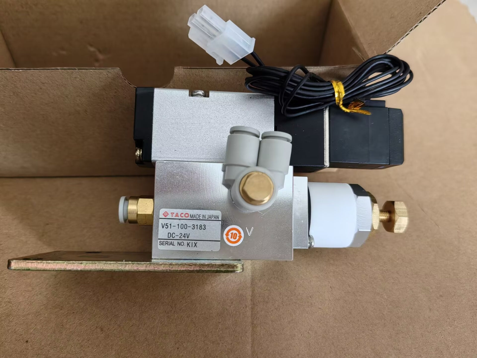 1PC Vacuum Generator V51-100-3183 DC24V STAR Robotic Solenoid Valve