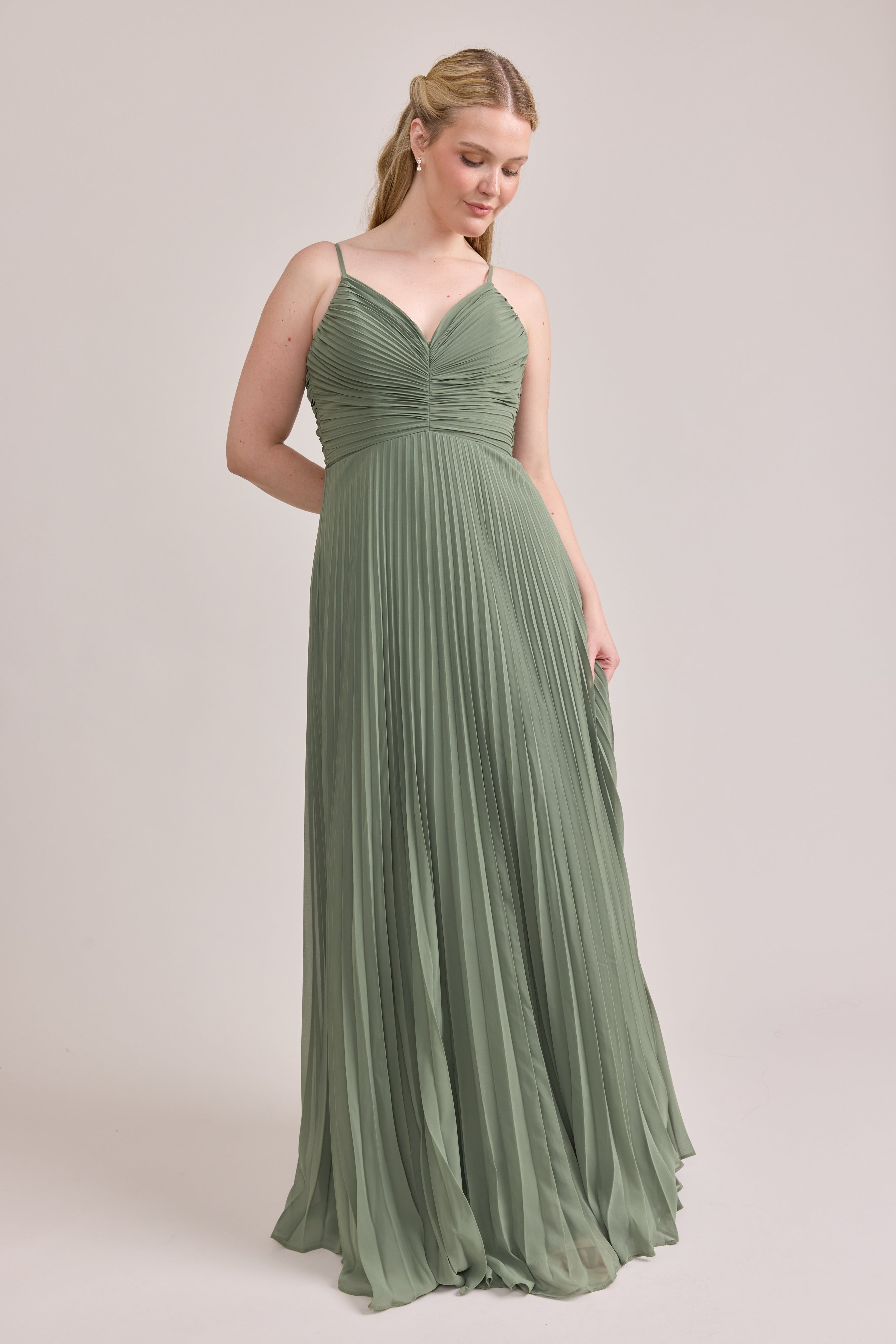 Model: Sydney; Size: 10; Color: Moss