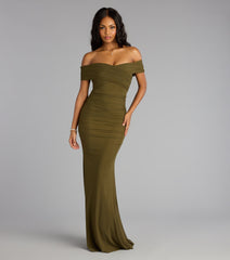 Feel polished and confident in the Allison Off-The-Shoulder Mermaid Formal Dress, a prom dress designed with luxe fabric and modern detail that shows off your vibe.