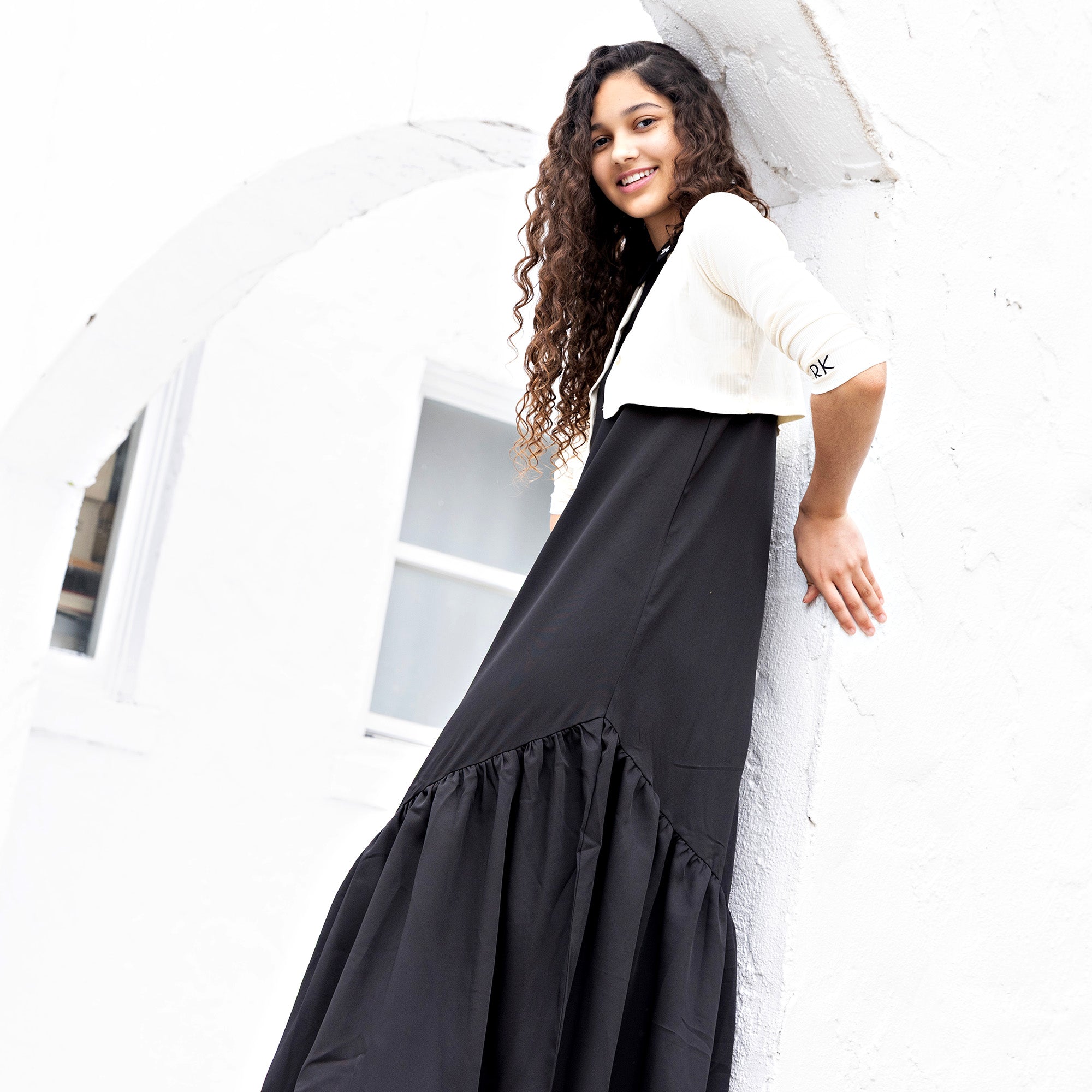 Retrokid Black Collar Maxi With Cardigan