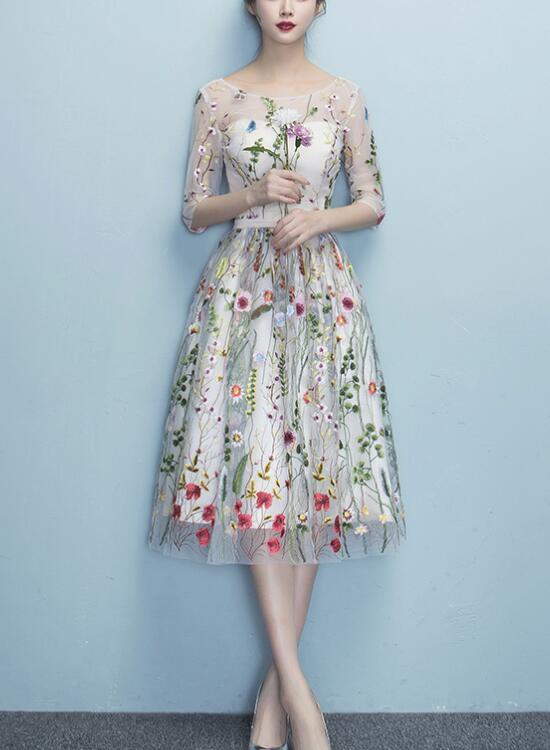 Lace Floral Elegant Knee Length Round Neckline Party Dress