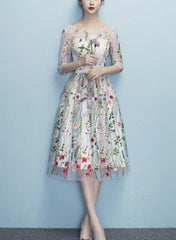 Lace Floral Elegant Knee Length Round Neckline Party Dress