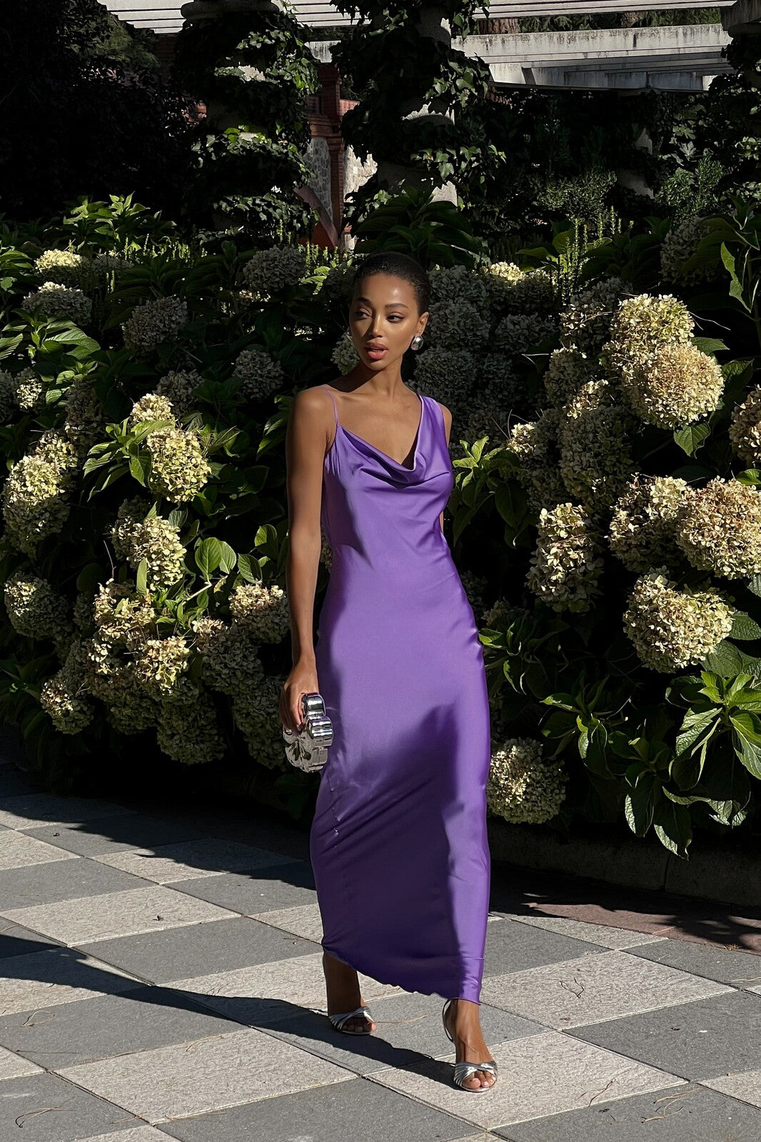 LONG FLOWY PURPLE DRESS