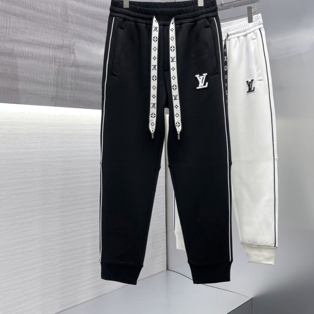 VL Pants AT18821