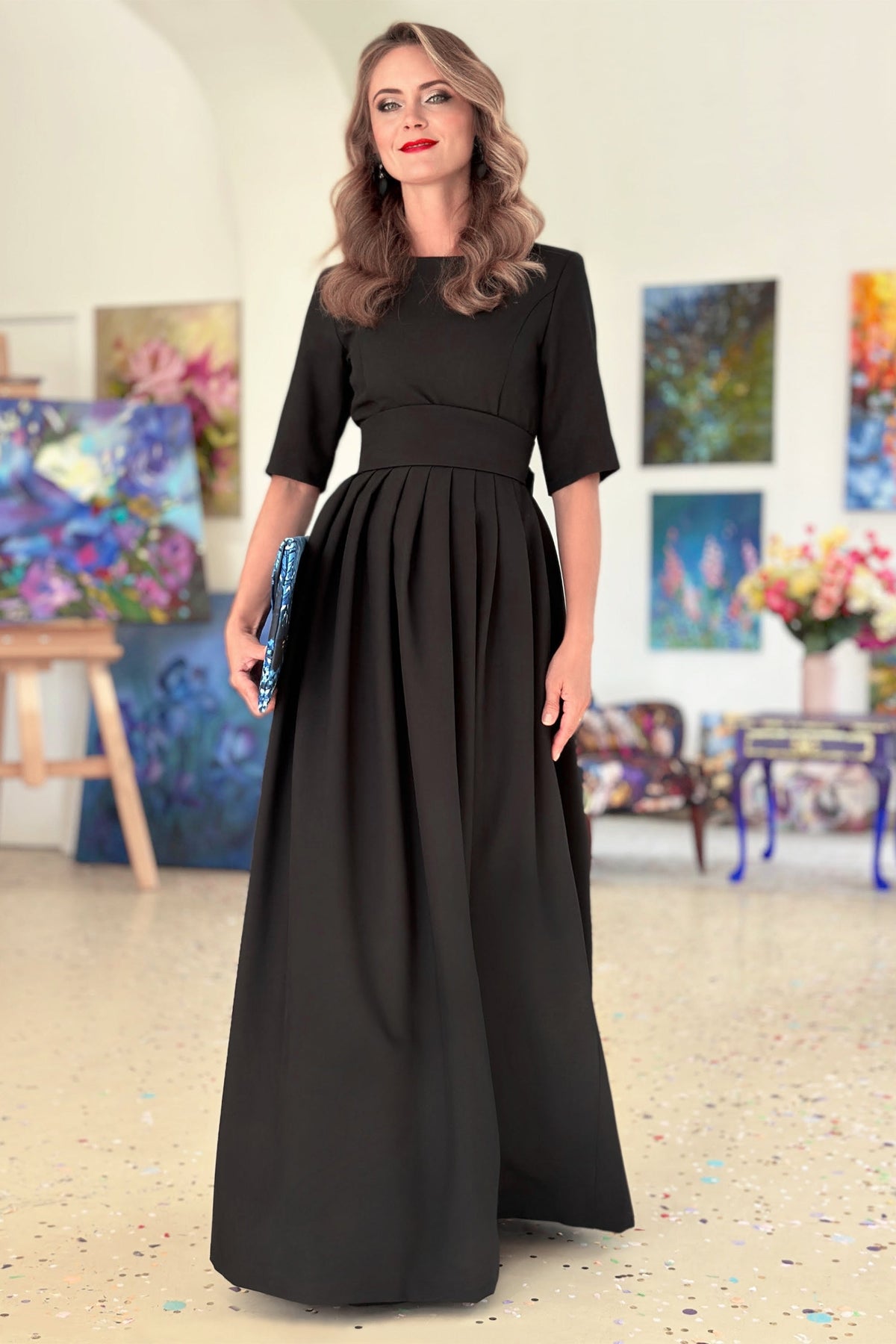 Black maxi dress with pleats