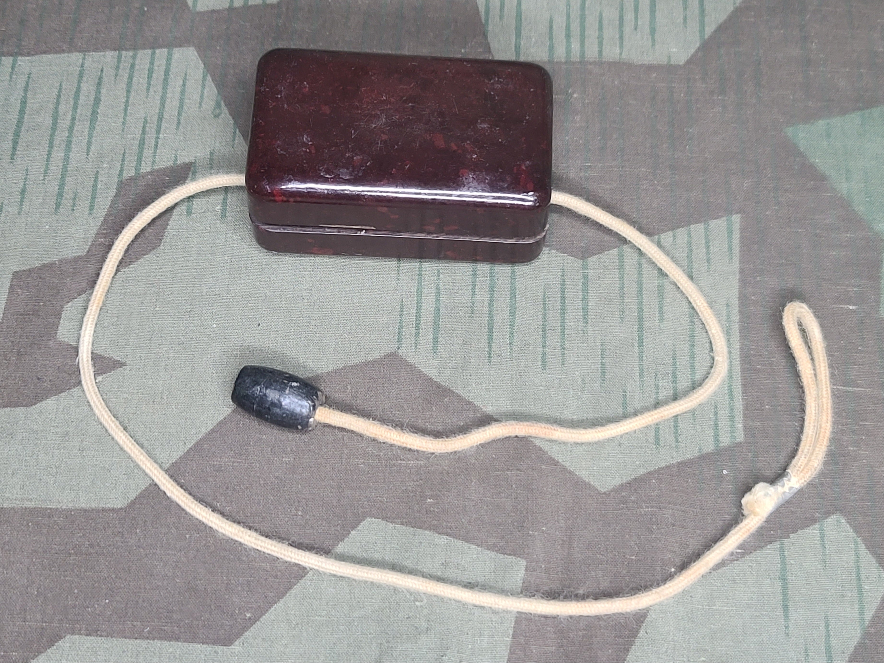 Bakelite Razor Blade Sharpener
