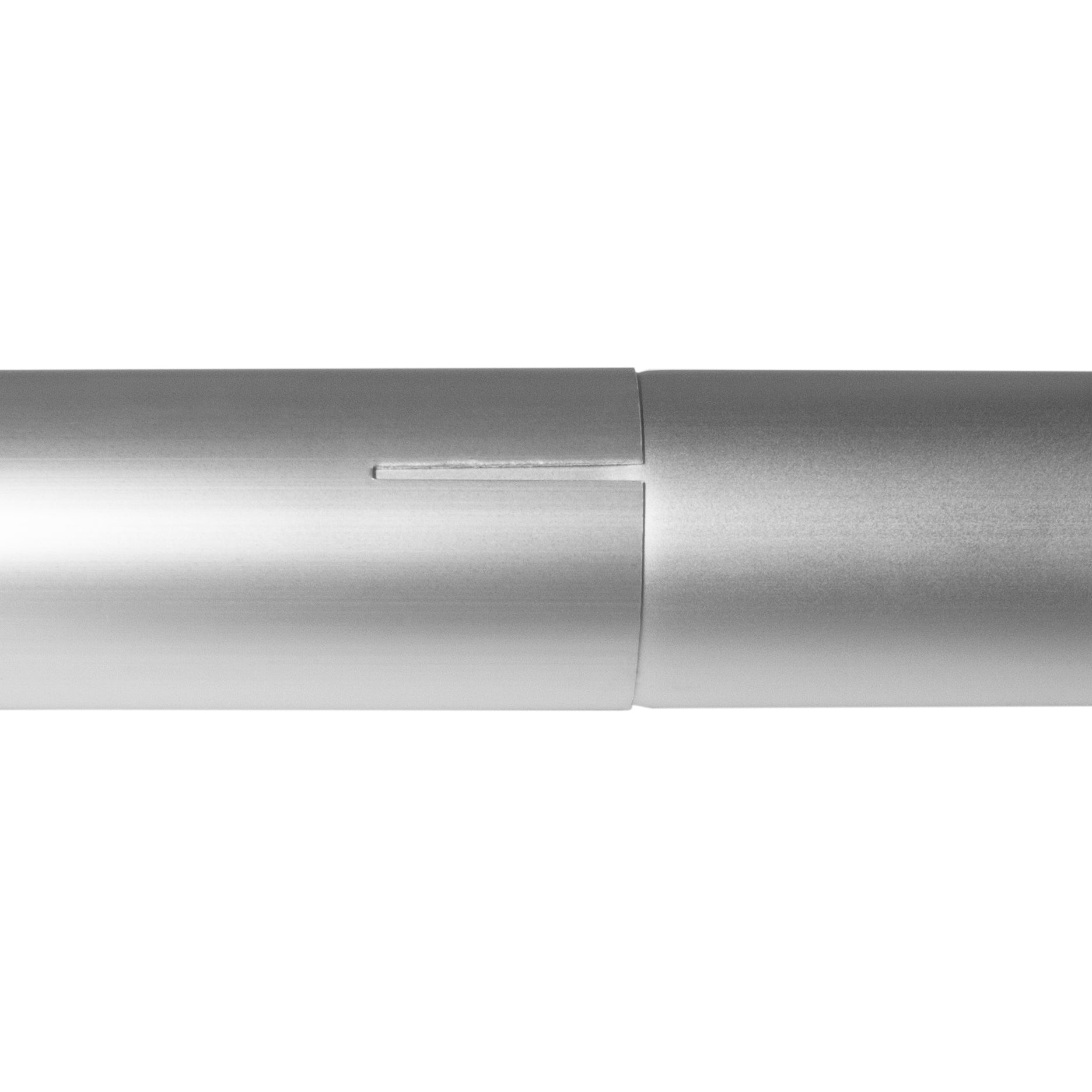 Glanzende, zilverkleurige dakgootstofzuigerstang met een naadloze verbinding en een gladde, stevige afwerking voor optimale prestaties