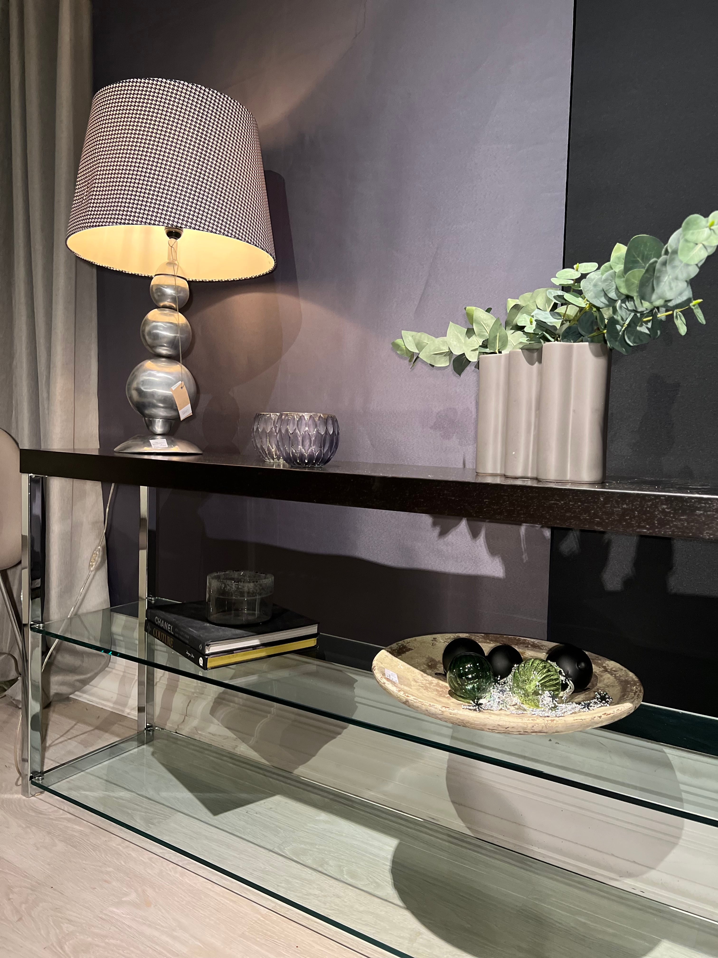 Konsollbord  - Krom & glass - Kvalitetsbrukt Møbel fra Hjembruket AS på Hjembruket