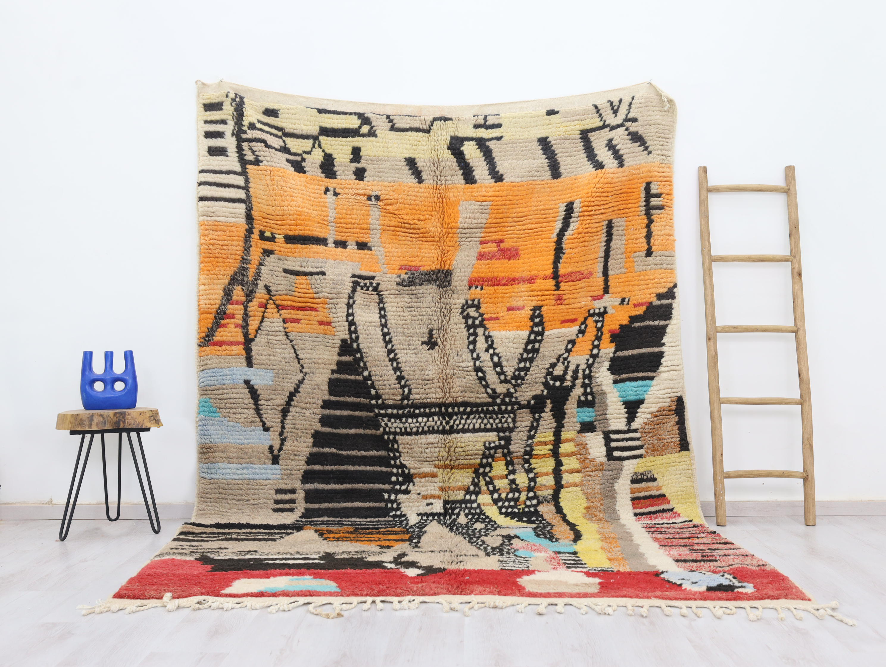 Izri  Moroccan Rug 6'9" x 9'4" - TrendAura