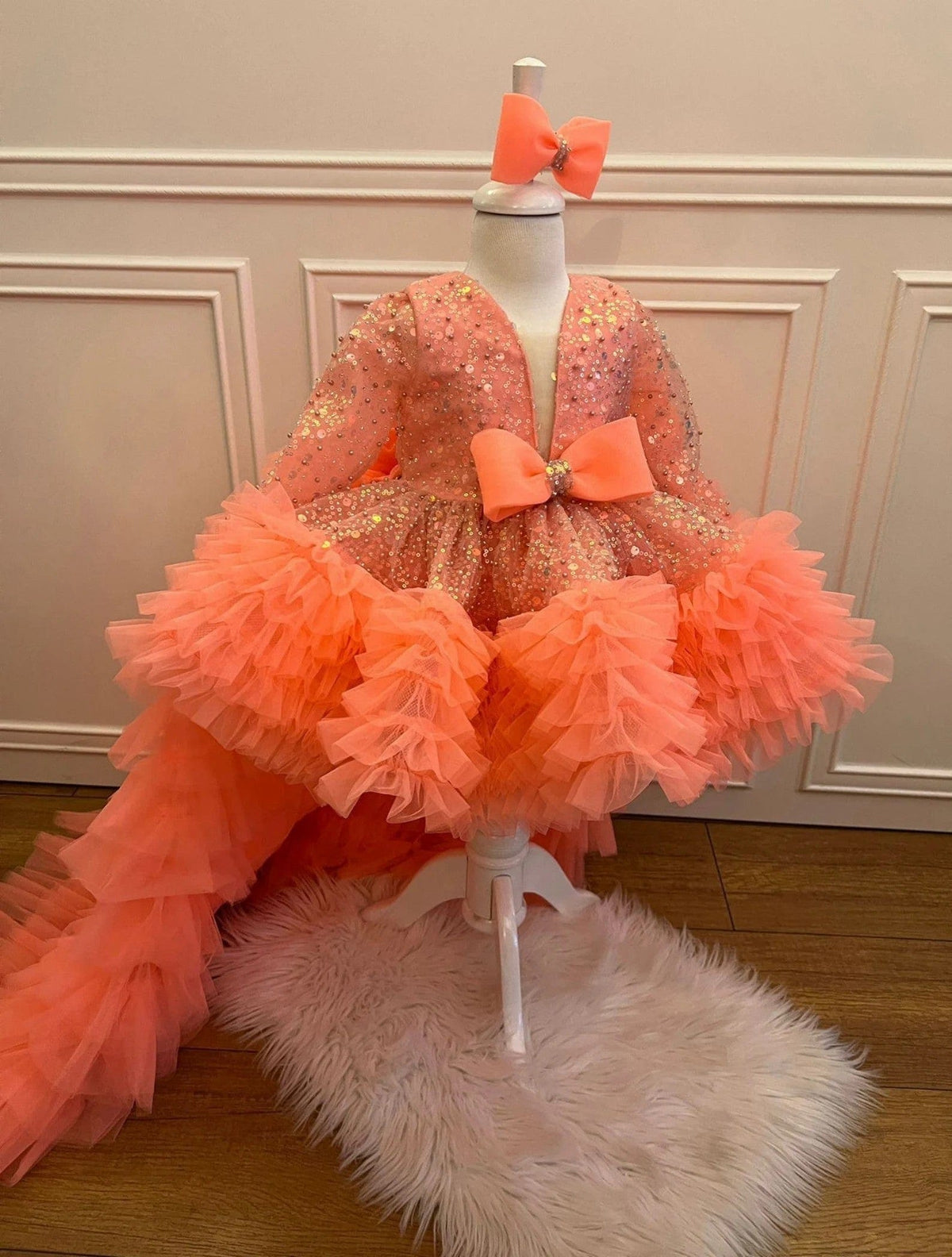 3m / Pink Sunnypetal Pink Sequins V-Neck Rhinestones Dress for Girls 1st Birthday Gown