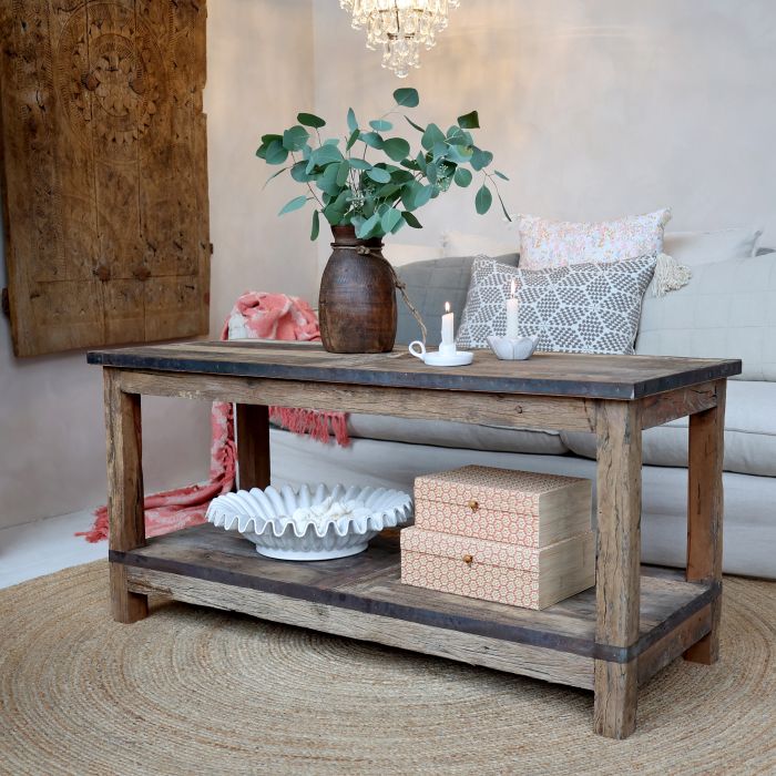 Skandinavischer Couchtisch aus Recyclingholz – Luxurelle Nordic Patina