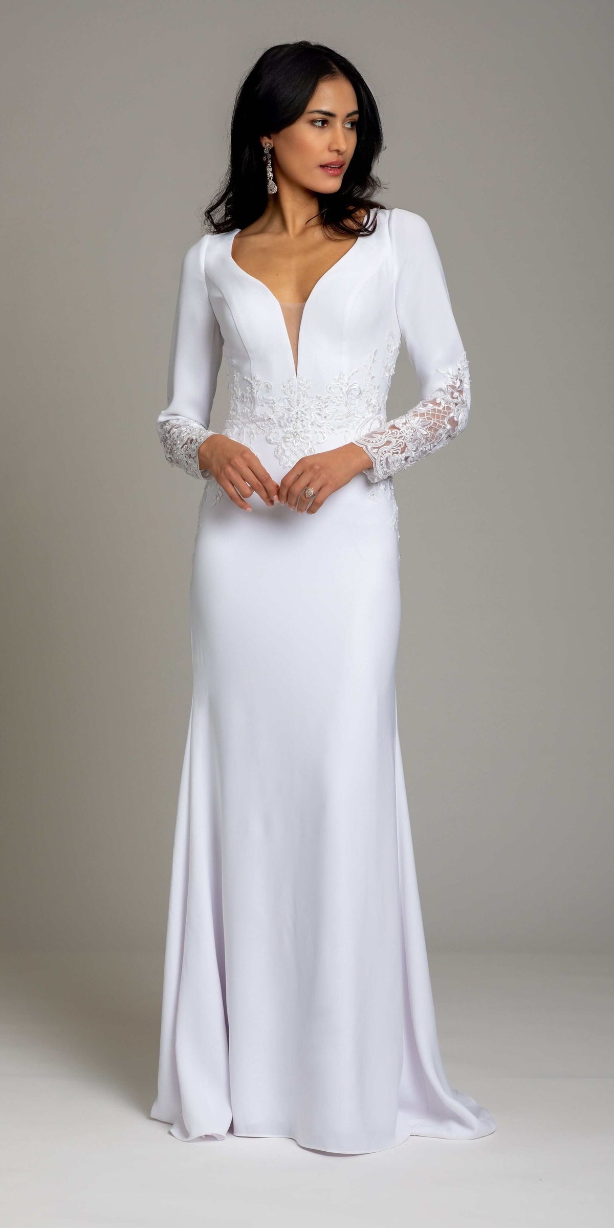 white/size/6/missy/Camille La Vie/Crepe Embroidered Long Sleeve Illusion Back Column Dress/front
