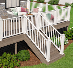 Freedom Camden 48-in L x 42-in H White Composite Deck Railing Gate (Assembly Required)