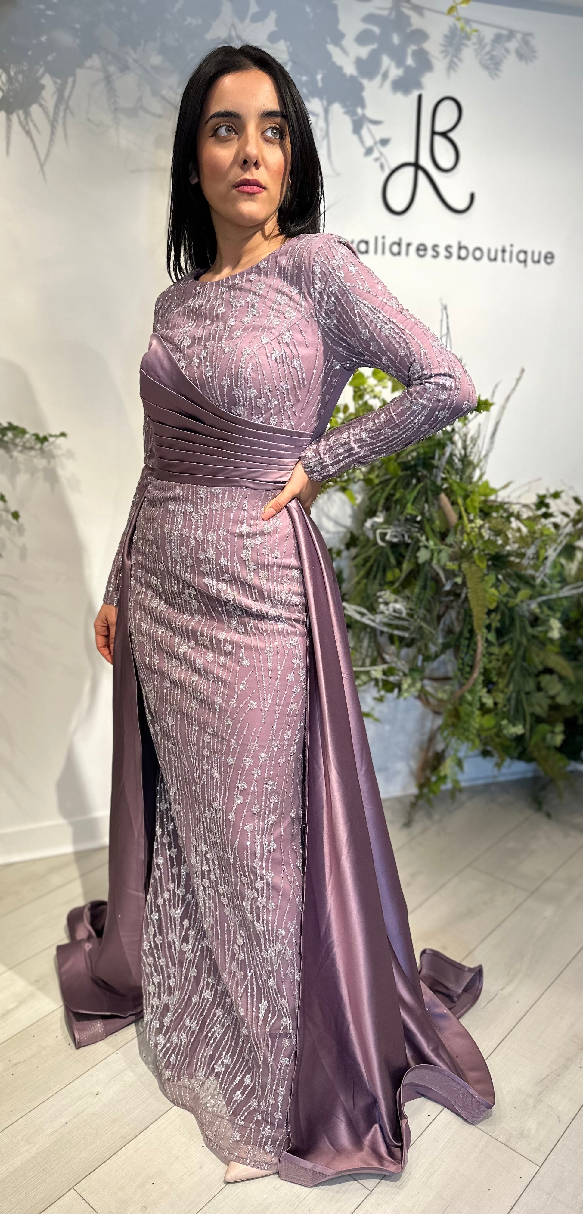 LAYALI PURPLE SILVER MODEST LINED
