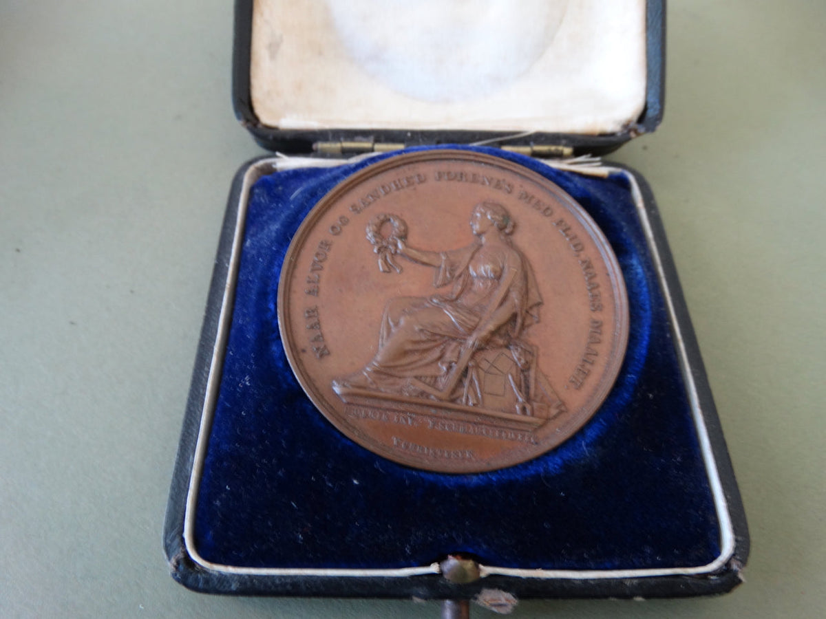 Ejnar Hansen 1950 Bronze Medal
