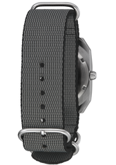 Nixon Scout Nato herreklokke med grå rem (35mm)