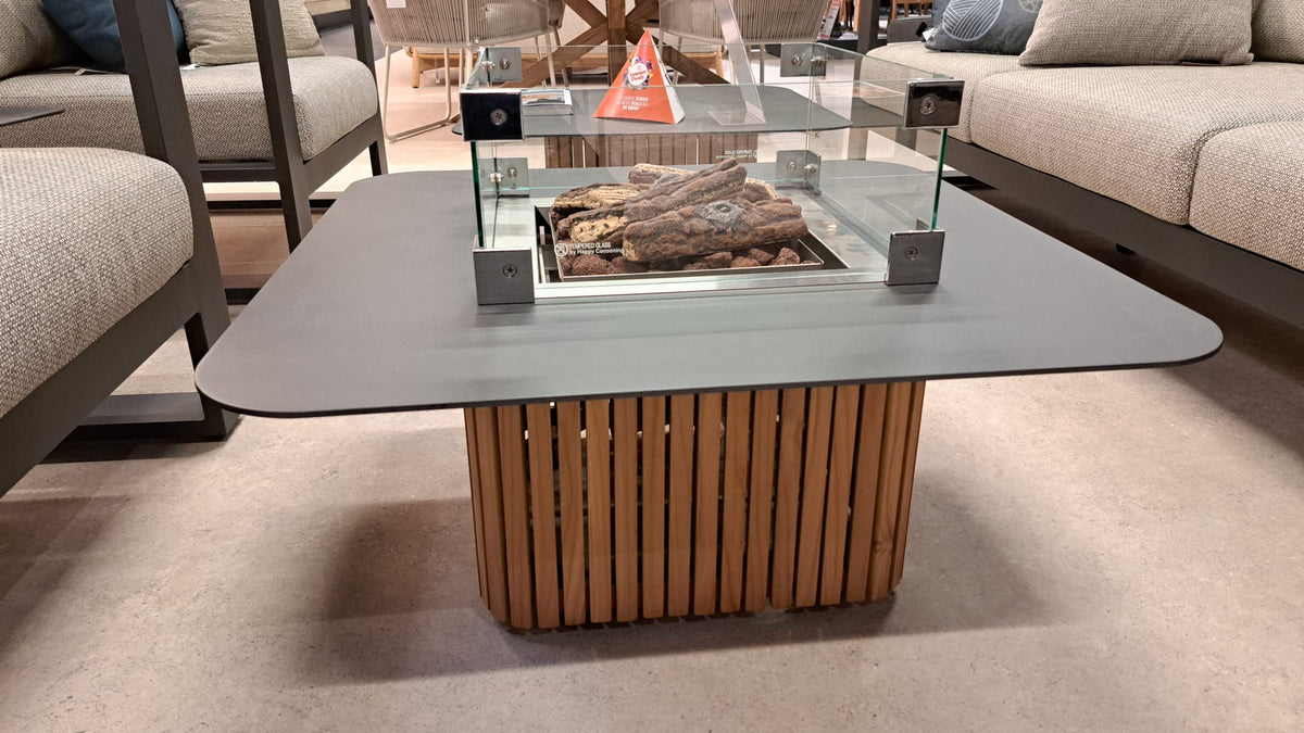 Suns Savona loungetafel 80x80 cm incl vuurpit + glas