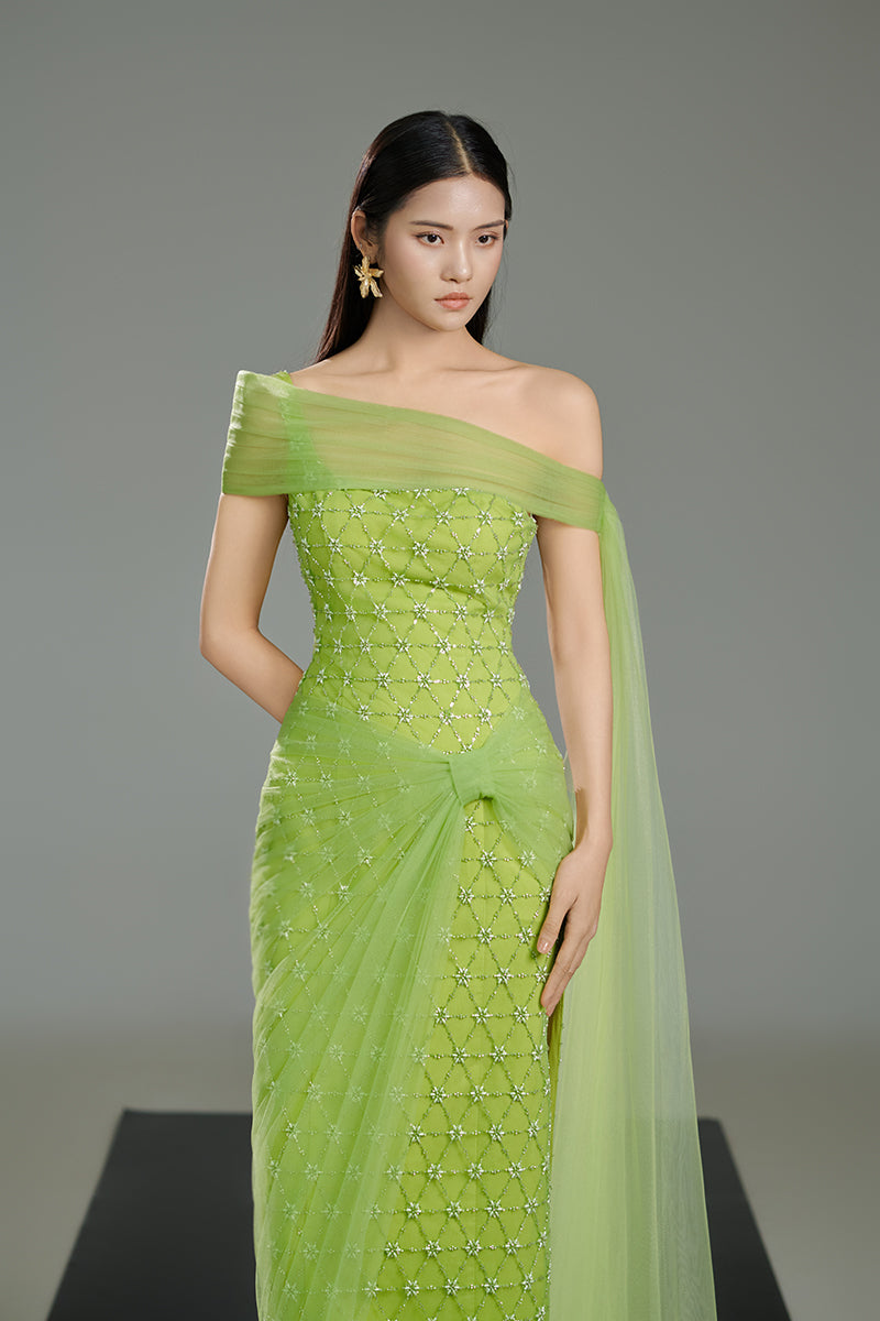 Light green crystal maxi dress by Happy Clothing, flowing fabric and elegant design perfect for special occasions.