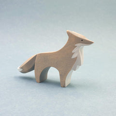 Wolf Standing | Brin d'Ours