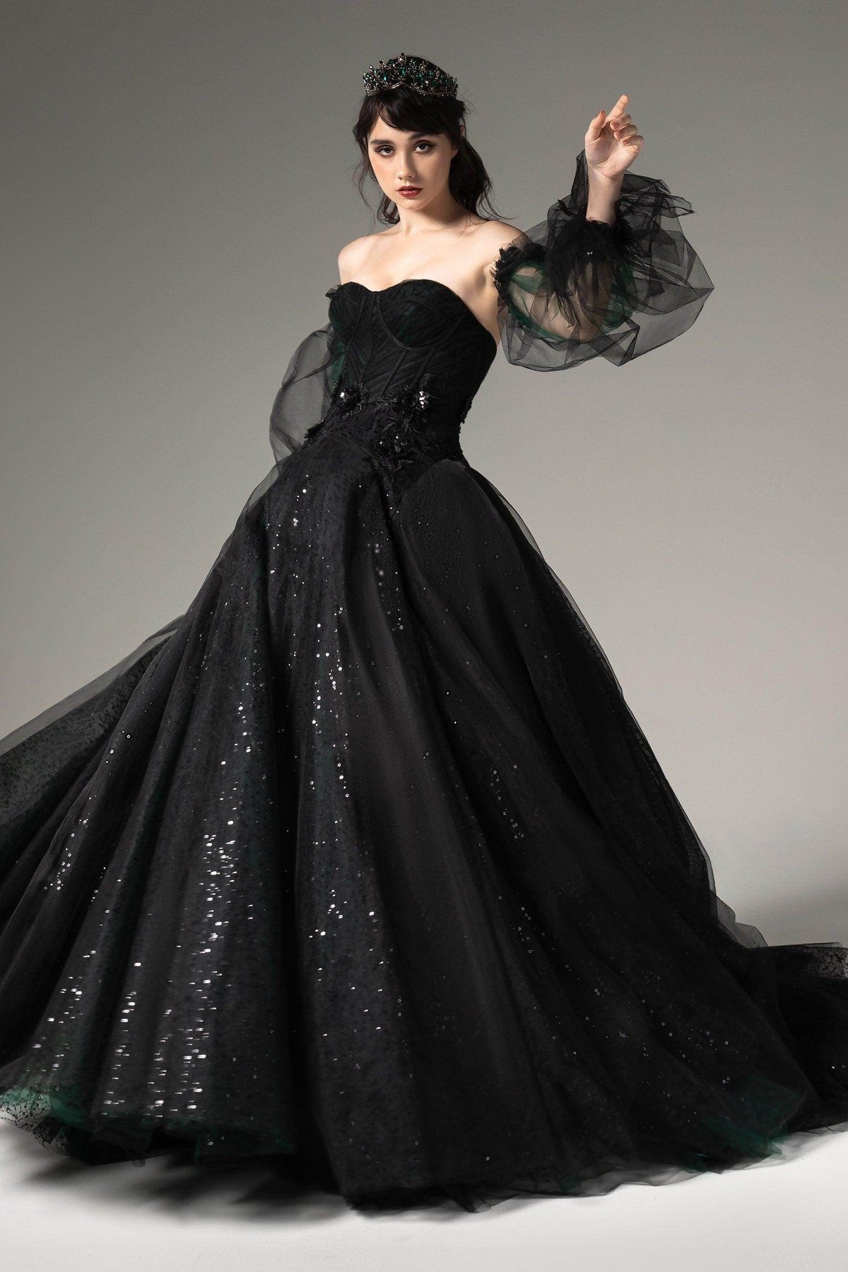 A-Line Chapel Train Tulle Wedding Dress CW2506 - COCOMELODY