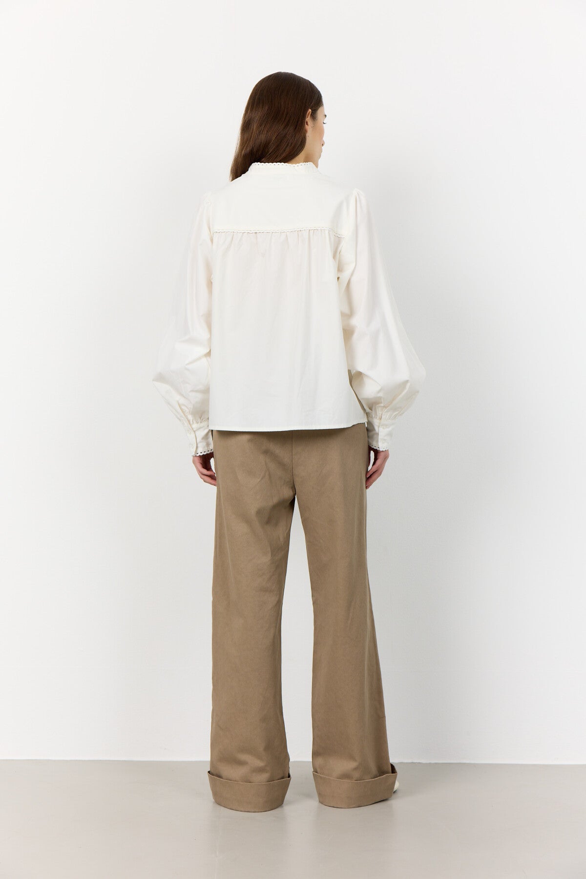 LR-KAMILLA 2 Skjorte Off white