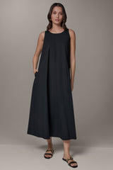 SLEEVELESS MAXI TRAPEZE DRESS